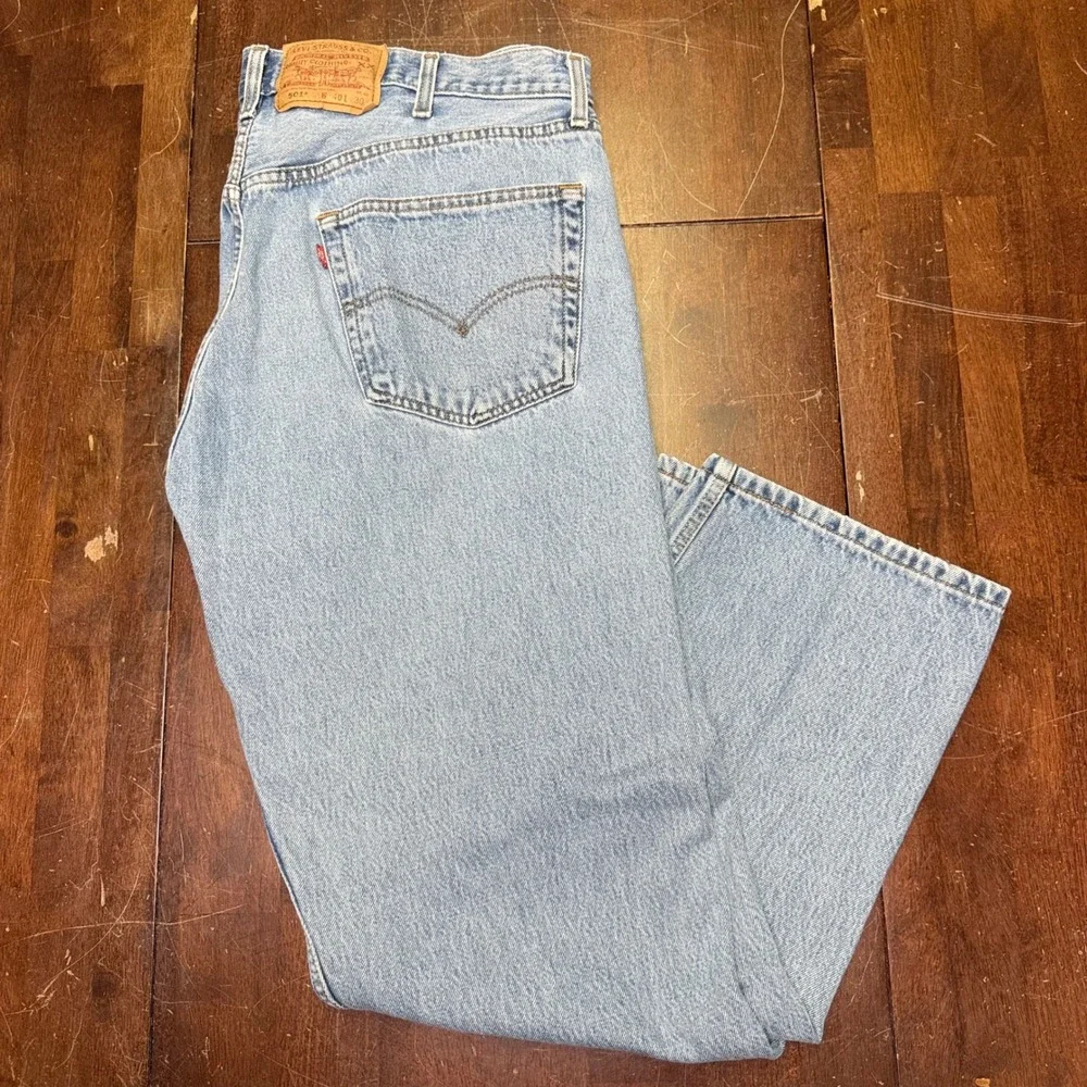 Vtg Levi's 501 Straight Leg Jeans Men 40x30 Light Wash Blue Button Fly Y2K